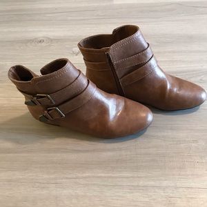 Women’s express boots